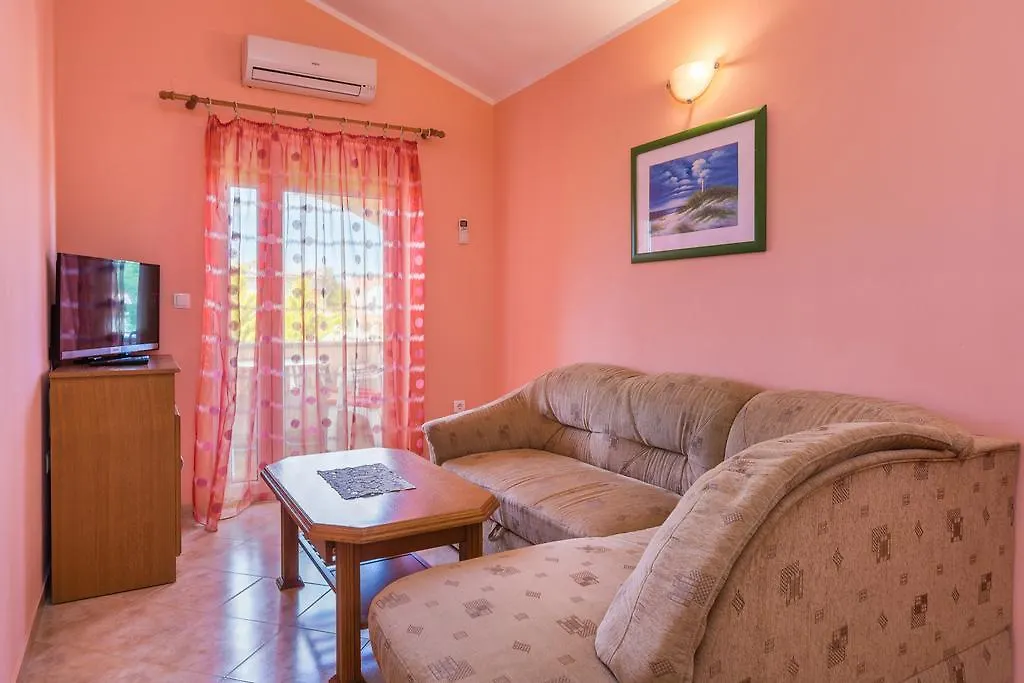 Apartments Villa Orange Medolino