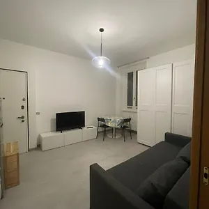 https://luvi-copernico.italymilanhotels.net